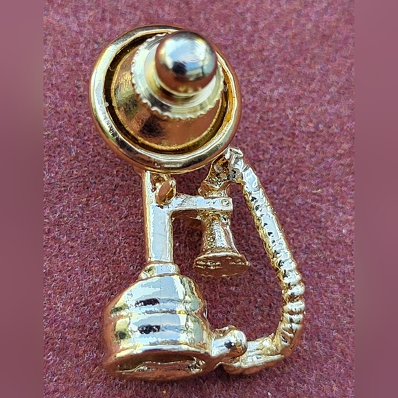 Old Telephone lapel Pin - Picture 2 of 3